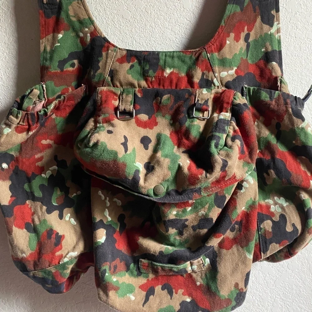 Swiss alpenflage M74-75 Camo Rucksack Bag Holds 20-25 Liters Gorpcore Travel